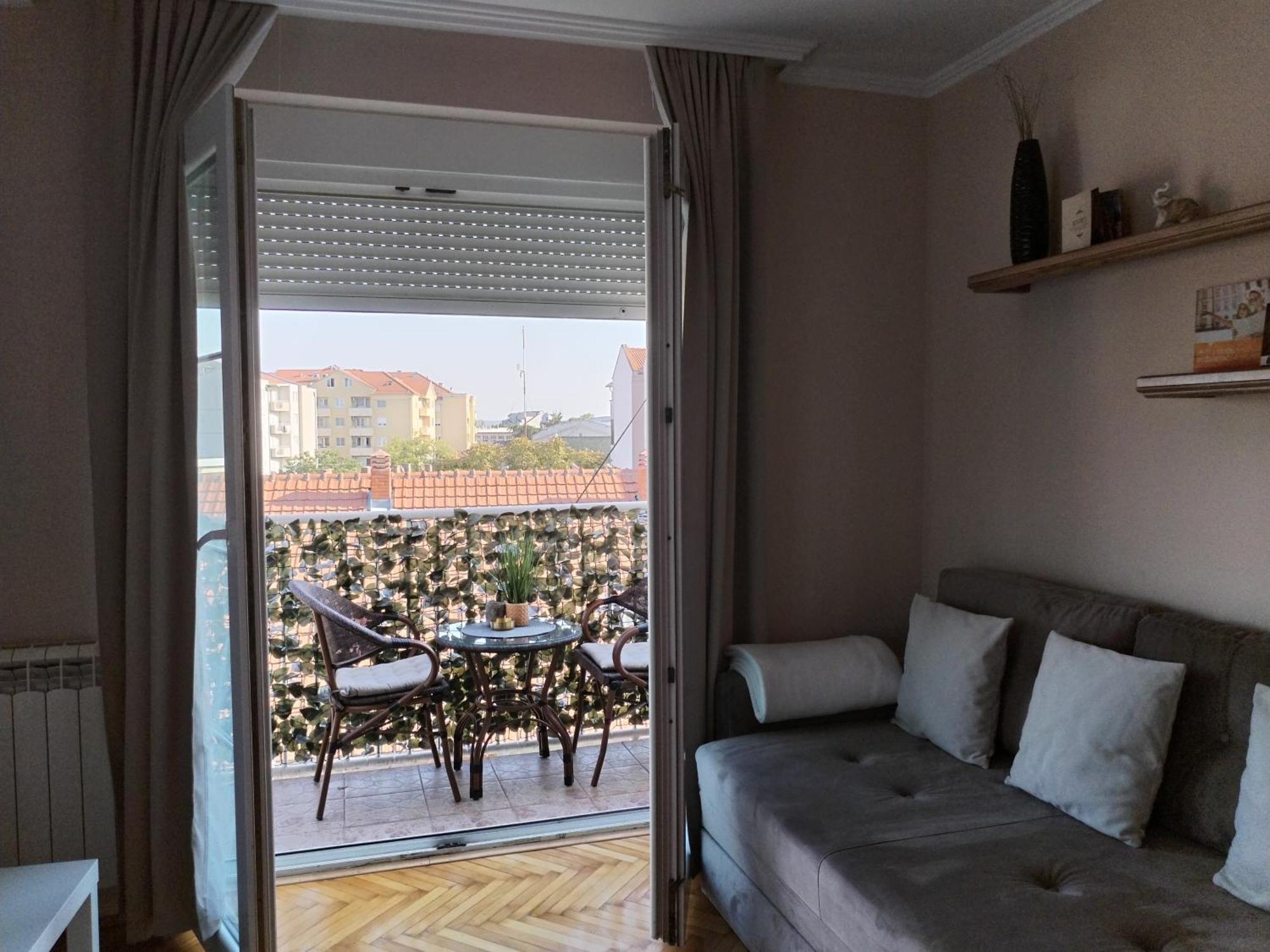Apartman Centar Pozarevac Bagian luar foto
