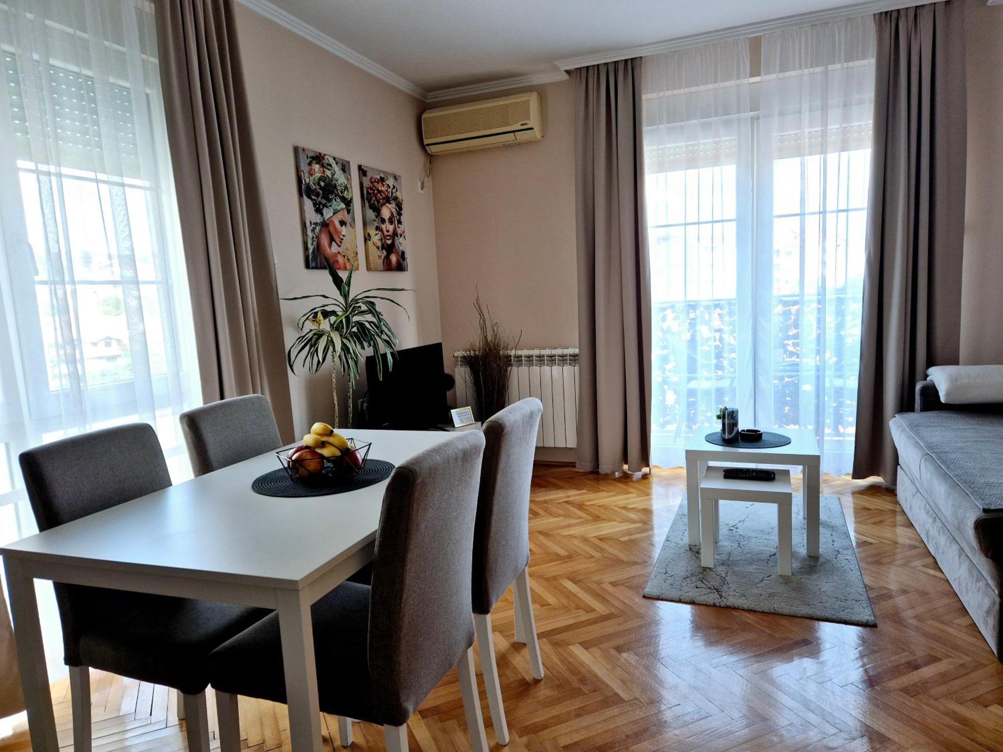 Apartman Centar Pozarevac Bagian luar foto